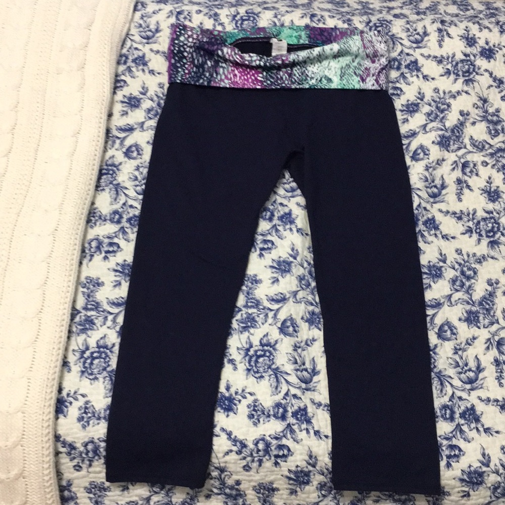 Capri Kate Hudson work out leggings